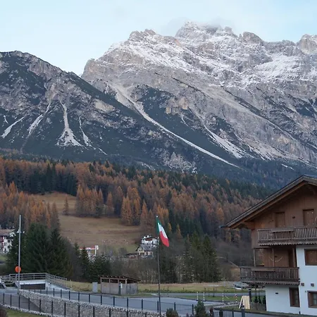 شاليه In Cortina *